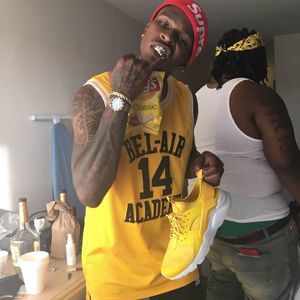 Meet your Posher, Mauriceo